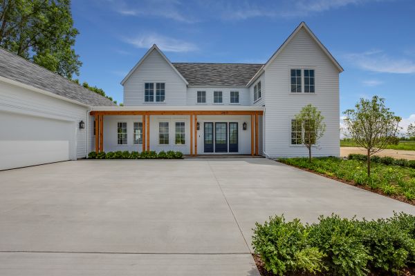 Concrete Driveway Service in Bradenton