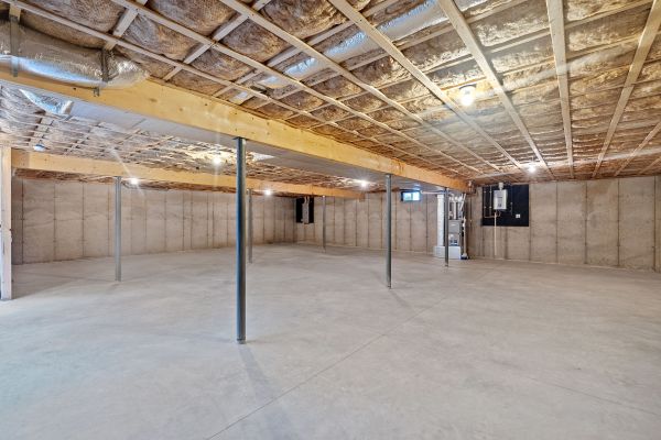 Basement Floor Installation in Bradenton